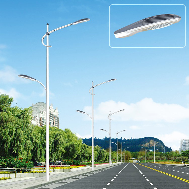 Double Arm Street Light